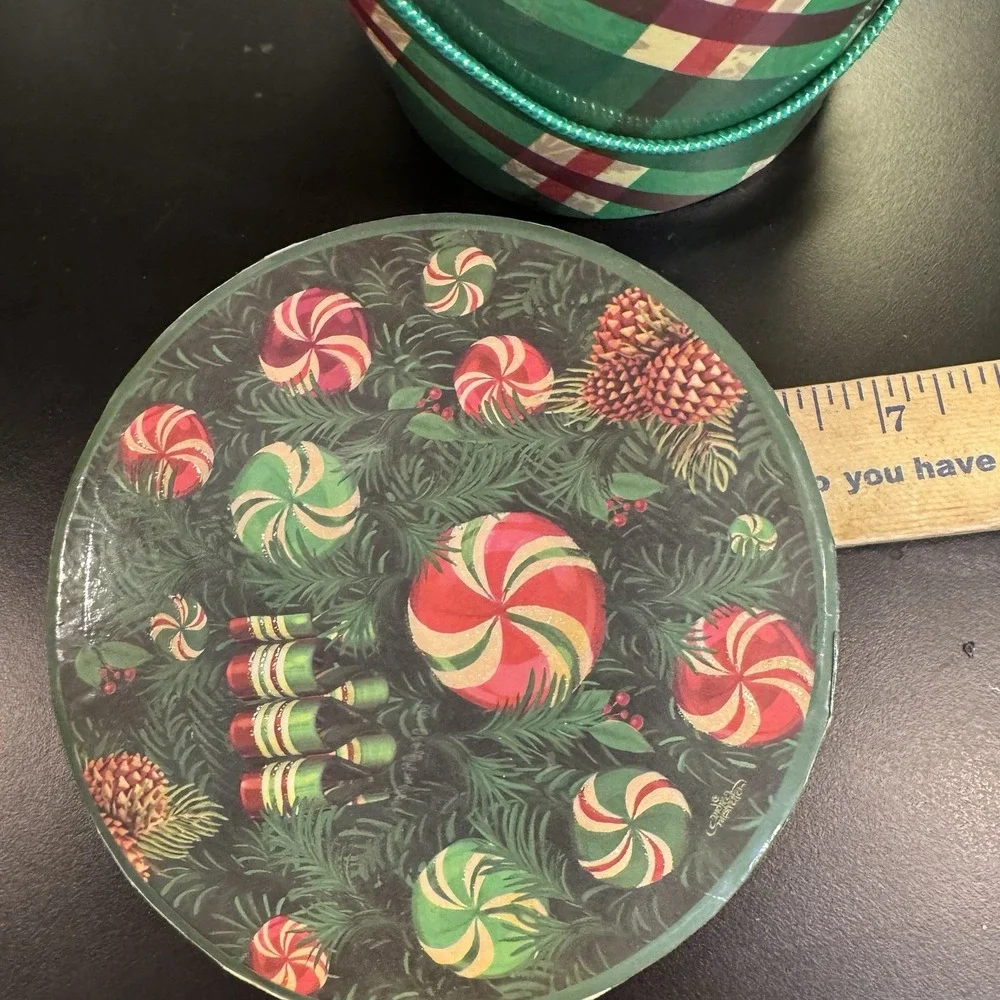 Vintage Round Christmas Gift Box Reusable Hat Storage‎ Green White Plaid